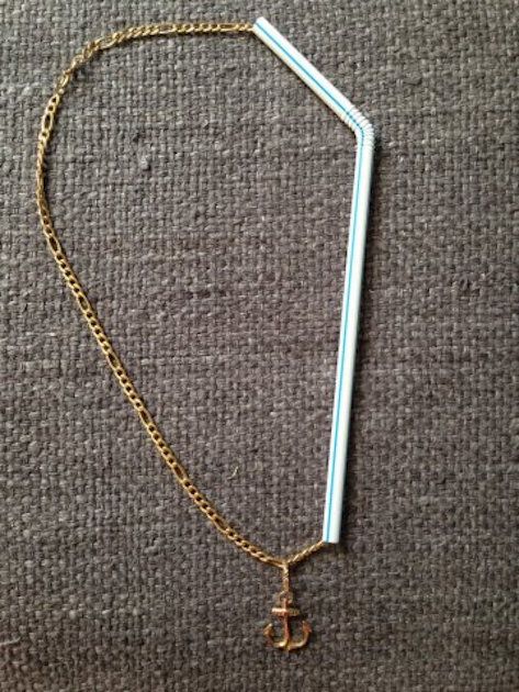 Untangle Your Jewelry With a Straw