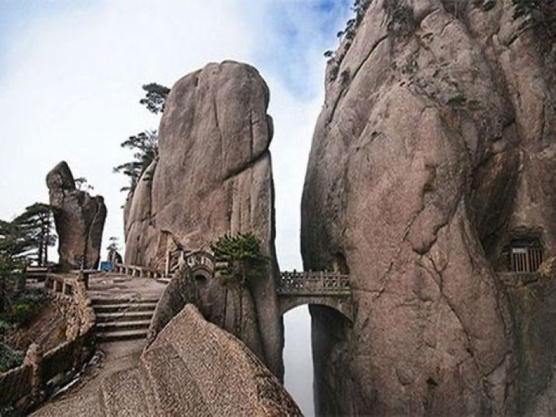 The Bridge of Immortals, China